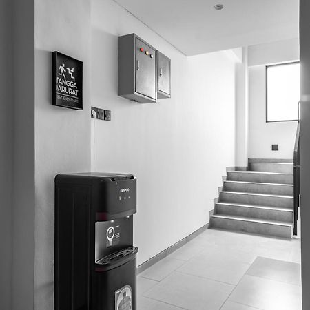 Assa Hotel Semarang Exteriör bild
